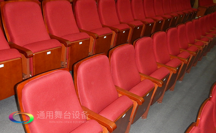 通用舞臺承接廣州市廣鐵一中報告廳舞臺幕布、燈光、音響項(xiàng)目