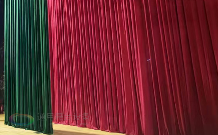 隨著全球文化演出市場(chǎng)的復(fù)蘇以及公共安全意識(shí)的提升，舞臺(tái)安全設(shè)備領(lǐng)域迎來新一輪發(fā)展機(jī)遇